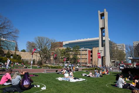 The average semester load for full-time students is 15 to 17 semester (or credit) hours. . Temple university reddit